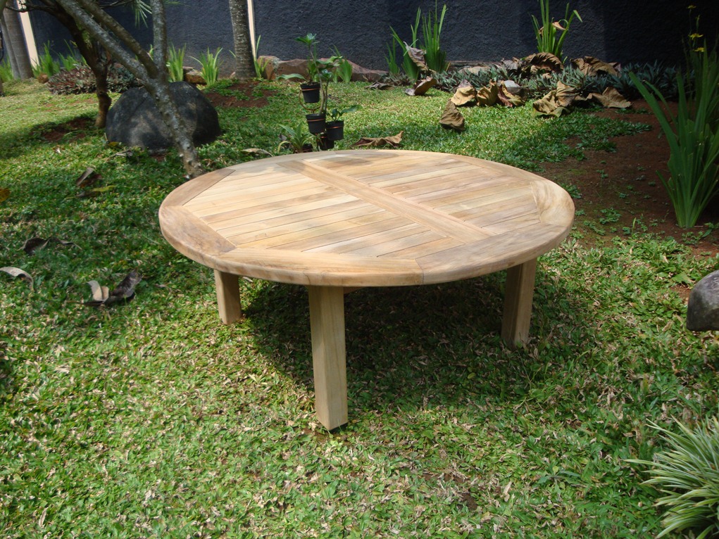 Hyannis Port Round 40" Teak Coffee Table