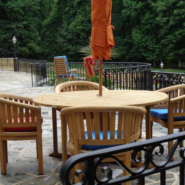 Barcelona 59" Round Drop Leaf Teak Table W/4 Kensington Curved Arm Chairs